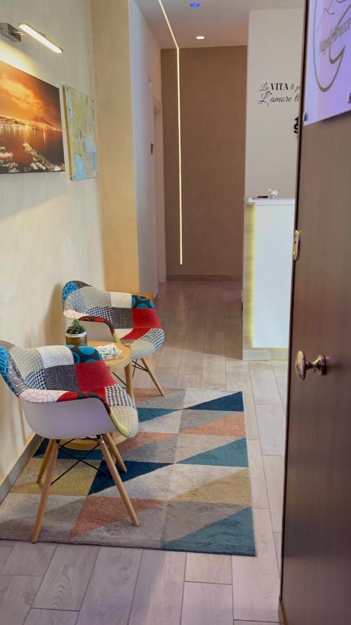 Bed And Breakfast Napoli Bracco Exterior foto
